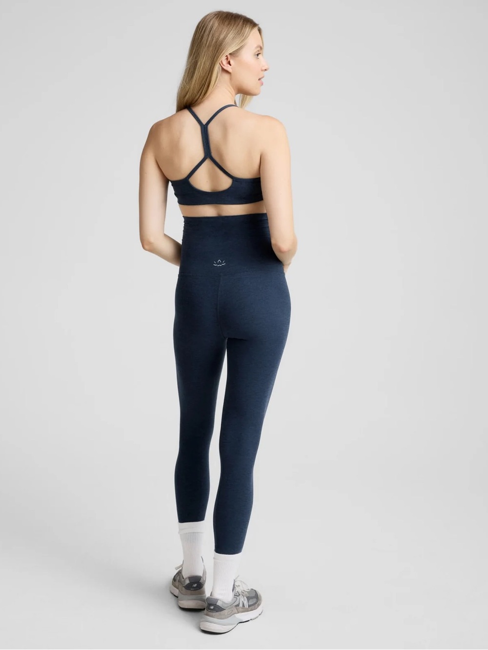 Beyond Yoga Spacedye Love the Bump Midi Maternity Legging in Nocturnal Navy - Picture 14 of 16